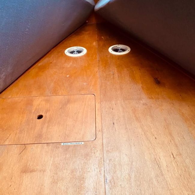 088_Caliber-35-Pochteca