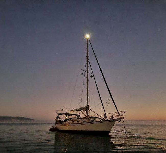 003_1990-Island-Packet-32