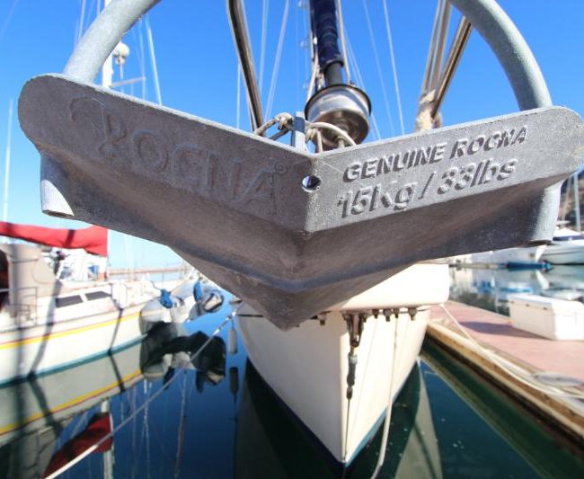 008_1990-Island-Packet-32