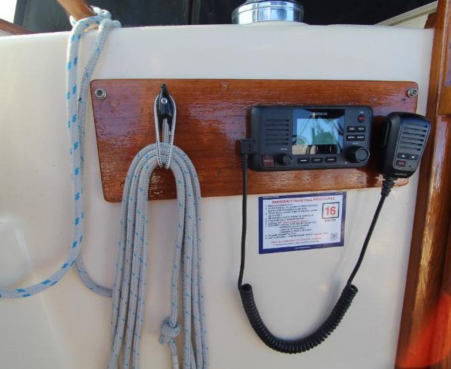 026_1990-Island-Packet-32