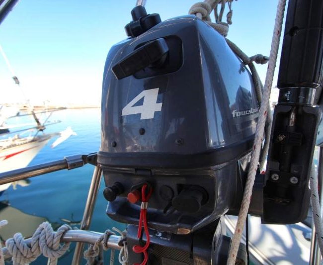 034_1990-Island-Packet-32