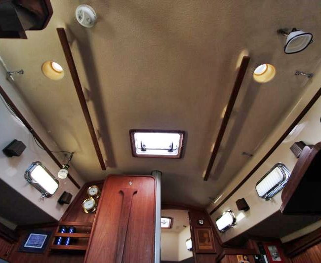 050_1990-Island-Packet-32