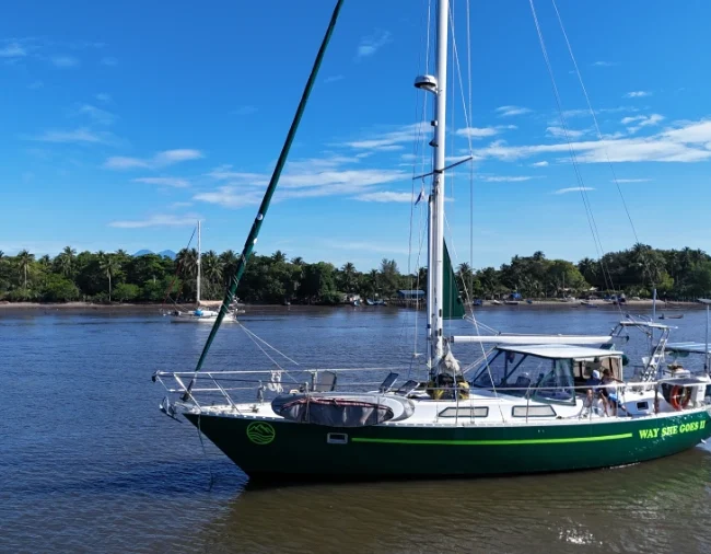 004_1988-2007-cooper-maple-leaf-45-for-sale_blueyonderyachts