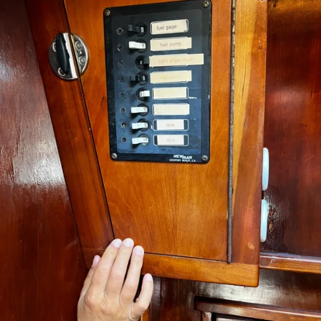 069_1988-2007-Cooper-Maple-Leaf-45-for-sale_blueyonderyachts
