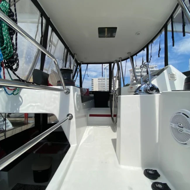 084_best-2016-lagoon-450f-flybridge-for-sale-in-mexico