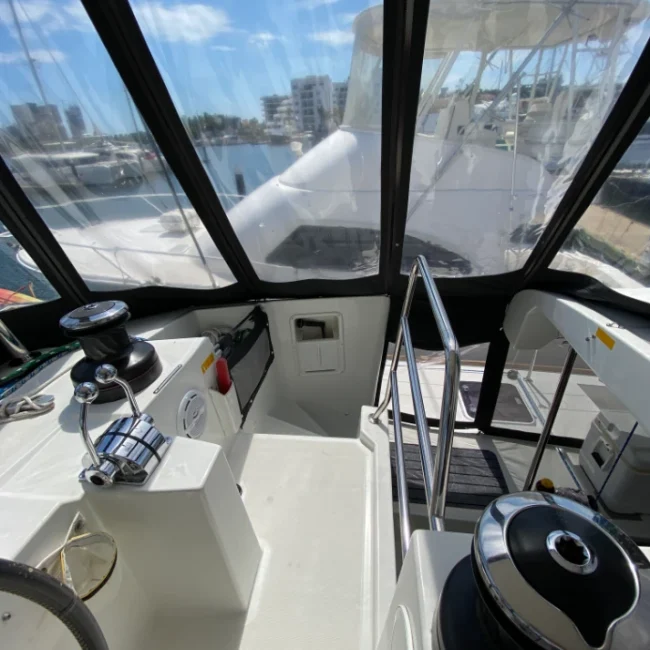 090_best-2016-lagoon-450f-flybridge-for-sale-in-mexico