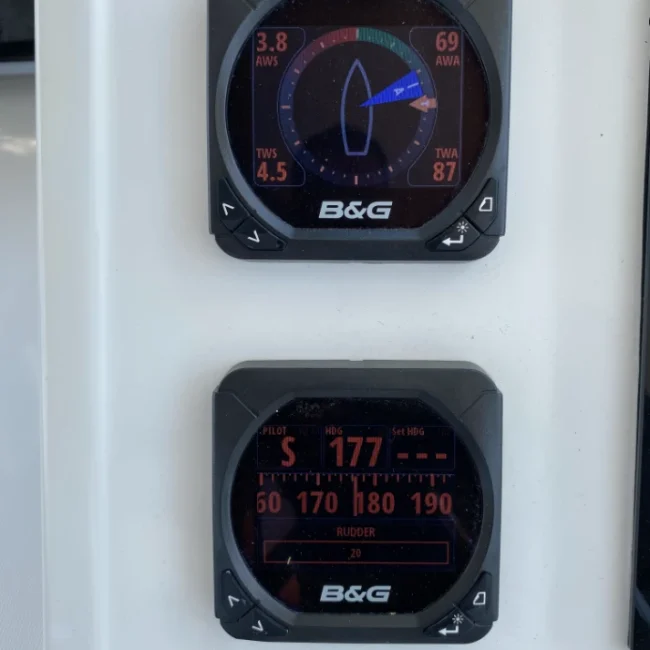 092_best-2016-lagoon-450f-flybridge-for-sale-in-mexico