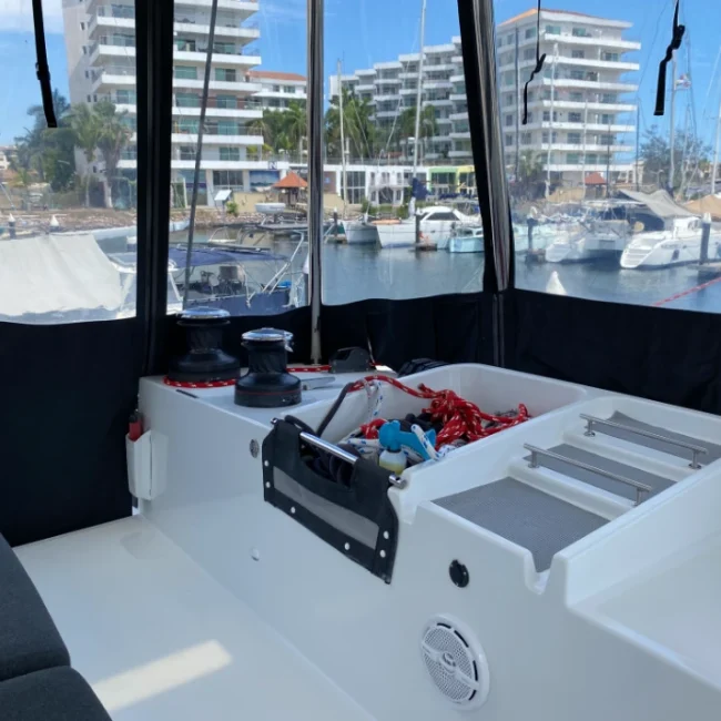 094_best-2016-lagoon-450f-flybridge-for-sale-in-mexico