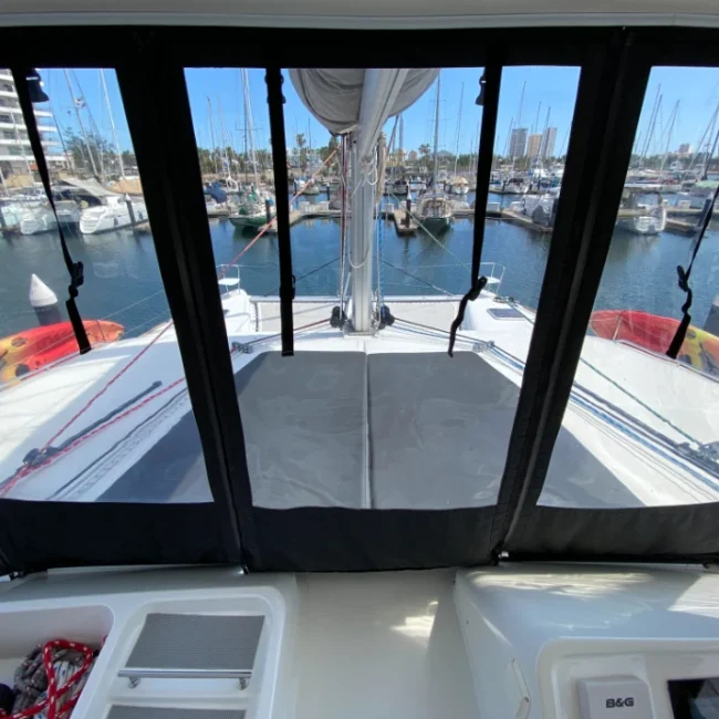096_best-2016-lagoon-450f-flybridge-for-sale-in-mexico