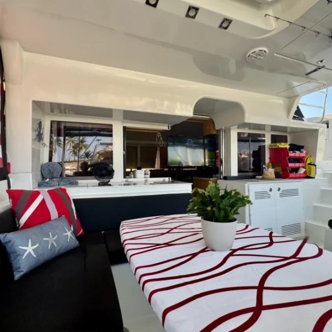 104_best-2016-lagoon-450f-cockpit-for-sale-in-mexico