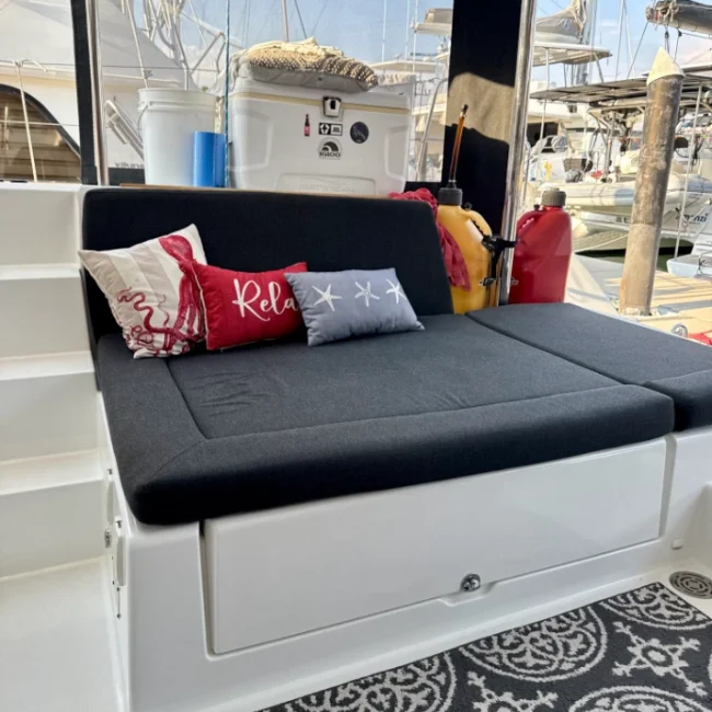 106_best-2016-lagoon-450f-cockpit-for-sale-in-mexico