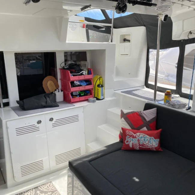 122_best-2016-lagoon-450f-cockpit-for-sale-in-mexico