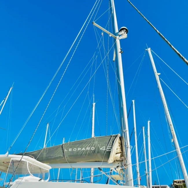 010_2018-leopard-45-aquanimity_blueyonderyachts