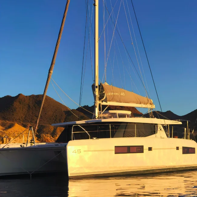 018a_2018-leopard-45-aquanimity_blueyonderyachts