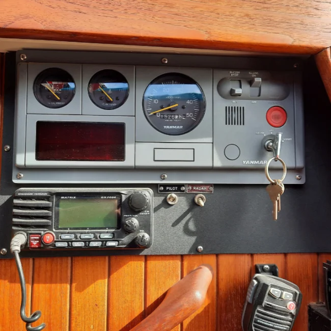 019_1980-hans-christian-38-mkii_blueyonderyachts