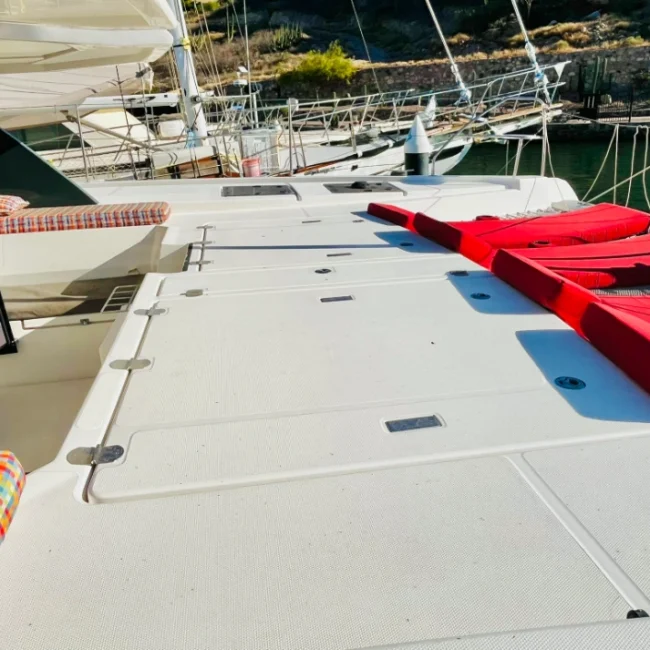 027_2018-leopard-45-aquanimity_blueyonderyachts