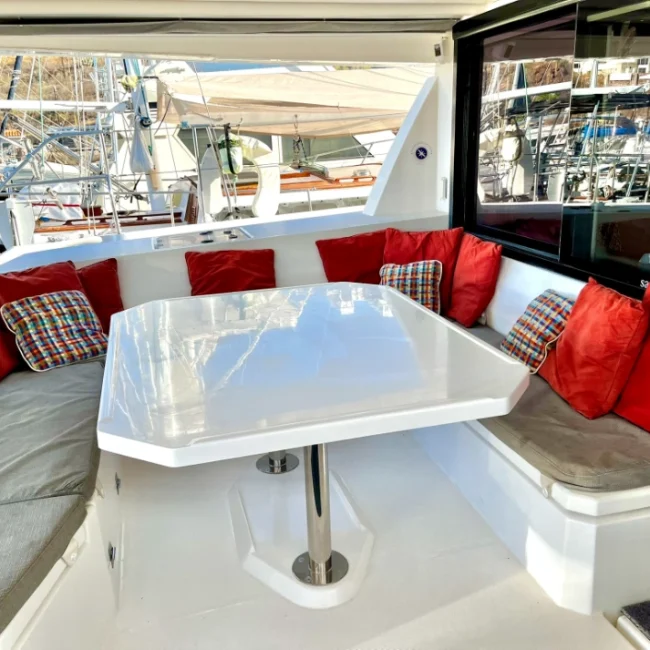 058_2018-leopard-45-aquanimity_blueyonderyachts