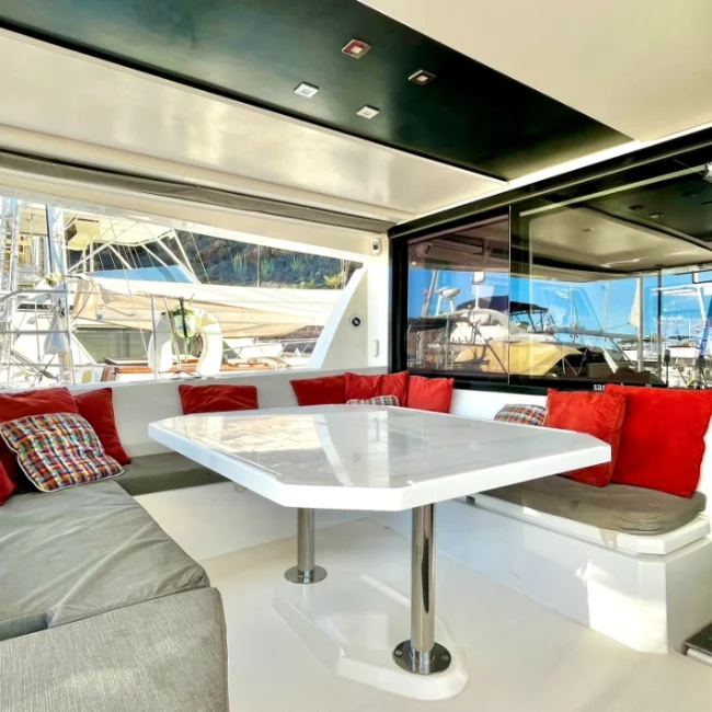 060_2018-leopard-45-aquanimity_blueyonderyachts