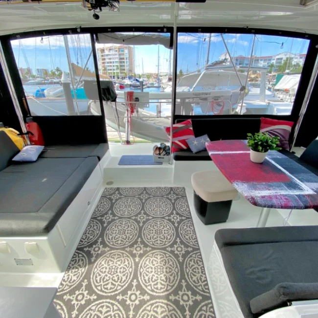 079_drimorthiles-2016-lagoon-450f-for-sale-mexico-exterior