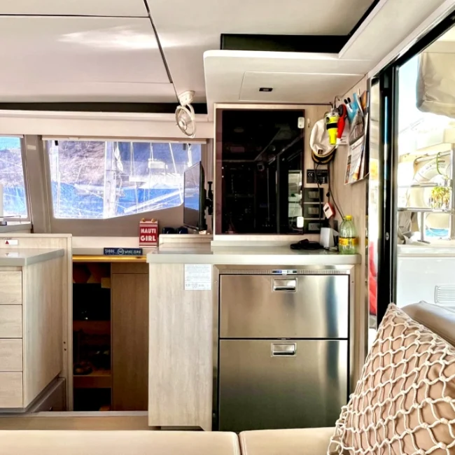 087_2018-leopard-45-aquanimity_blueyonderyachts