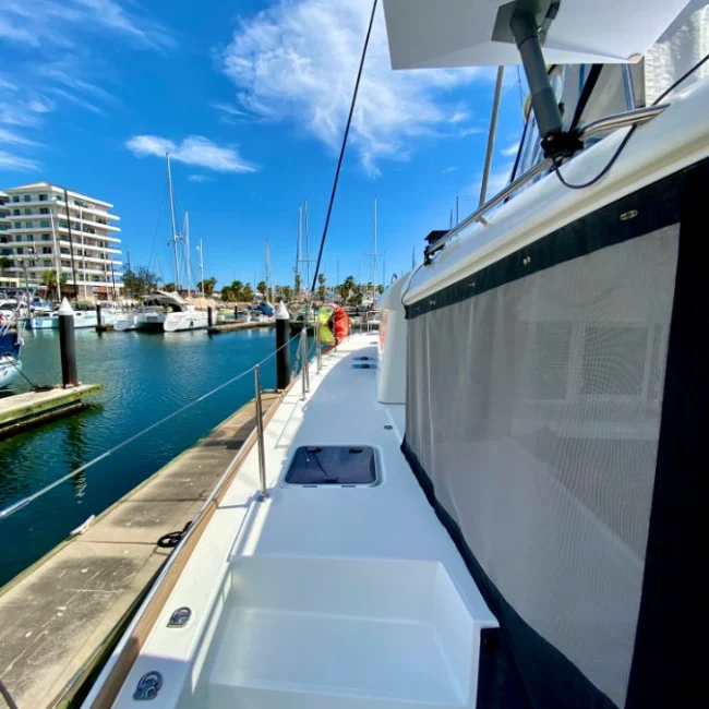 123_drimorthiles-2016-lagoon-450f-for-sale-mexico-exterior