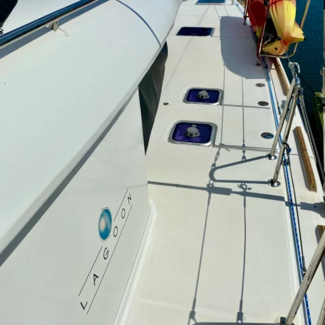 131_drimorthiles-2016-lagoon-450f-for-sale-mexico-exterior