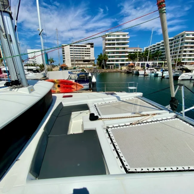 137_drimorthiles-2016-lagoon-450f-for-sale-mexico-exterior