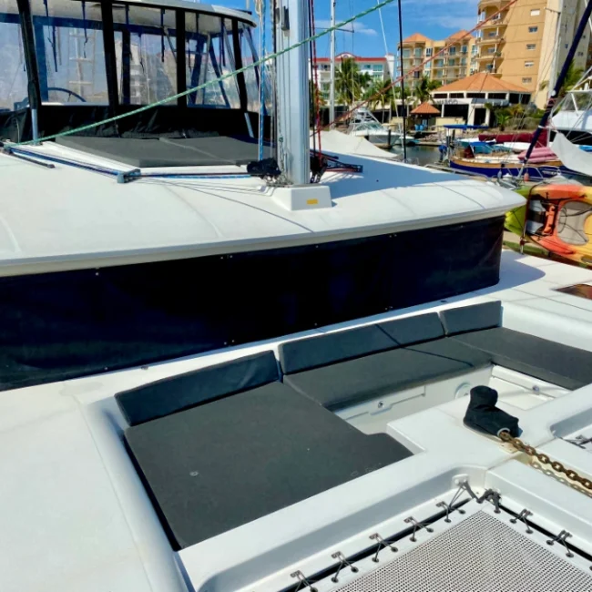 139_drimorthiles-2016-lagoon-450f-for-sale-mexico-exterior