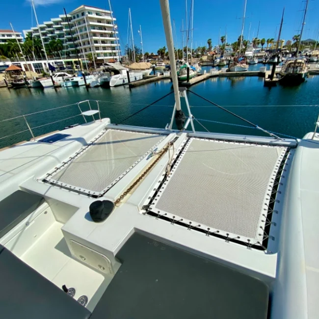 144_drimorthiles-2016-lagoon-450f-for-sale-mexico-exterior