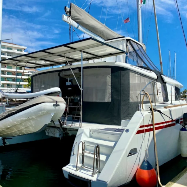 155_drimorthiles-2016-lagoon-450f-for-sale-mexico-exterior